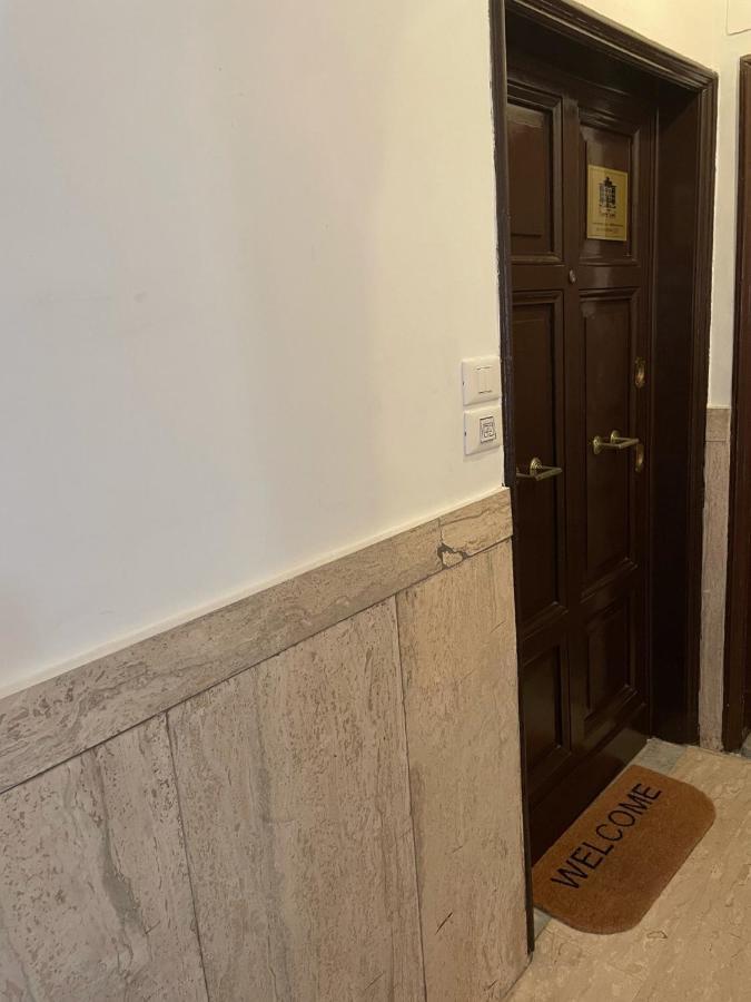 Hometrevi Apartment Rom